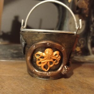 .Mini pot poulpy